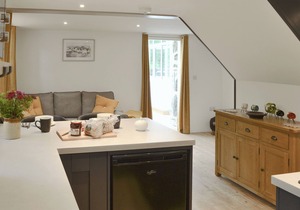 2 bedroom accommodation in Cwm-Cewydd, near Machynlleth