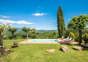 2 bedroom accommodation in Capolona