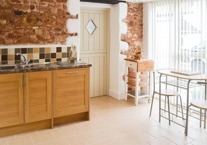 2 bedroom accommodation in Kentisbeare, Cullompton