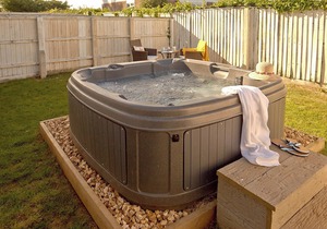 2 bedroom accommodation in Freshwater, Colwell Bay