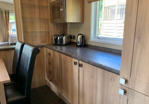 2 bedroom accommodation in Albury, Guildford