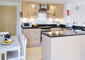 2 bedroom accommodation in West Bay, near Bridport