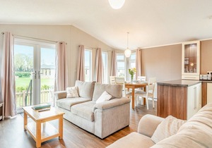 2 bedroom accommodation in Three Holes, Nr Downham Market
