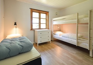 2 bedroom accommodation in Torrig L