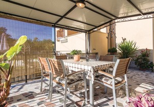 2 bedroom accommodation in Porec