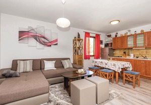 2 bedroom accommodation in Skrad