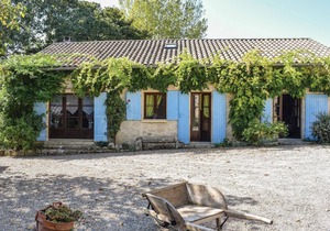 2 bedroom amazing home in Sembas