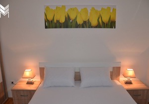 2-bedroom apartment with a seaview "Podmaine 70"