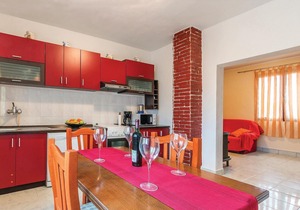 2 bedroom beautiful home in Sikici