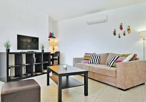 2 bedroom accommodation in Laudun-L'Ardoise