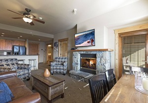 2 bedroom with incredible views and direct ski in and out! Hot tub/underground parking/gym