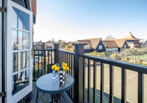 2 Bell Lodge, Thorpeness