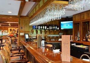 2 BR in Chetola Resort w/ all resort amenities, walk to Main St Blowing Rock