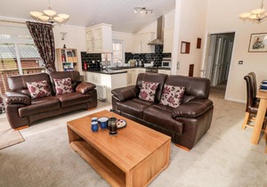 2 Cedar Lodge Park