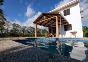 2 Comfortable New Villas Near Pacific, Private Pool with Waterfall