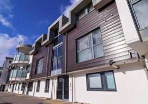 2 DRIFTWOOD, family friendly, country holiday cottage in West Bay