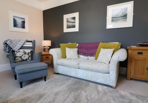 2 Emma Place