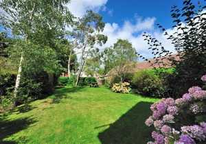 2 OLD HOME FARM, pet friendly, with open fire in Lyme Regis