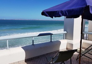 2 On the Beach 1 Self catering