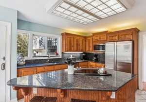 2 Red Cardinal ~Pet Friendly 6Br, Steps to the Beach and Sea Pines Beach Club