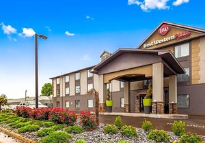 2-Star Hotel ∙ Best Western Plus Jackson Downtown Coliseum