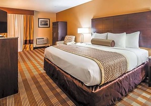 2-Star Hotel ∙ Best Western Cape Cod Hotel