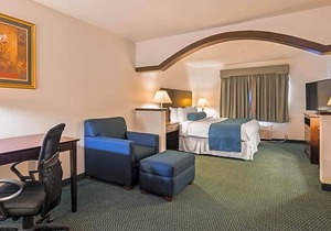 2-Star Hotel ∙ Best Western Plus Gas City