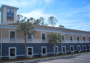 2-Star Hotel ∙ Best Western Waldo Inn & Suites