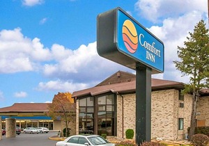 2-Star Hotel ∙ Comfort Inn Maumee - Perrysburg Area