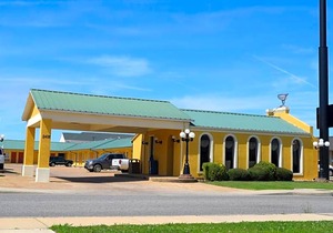 2-Star Hotel ∙ Econo Lodge Jonesboro