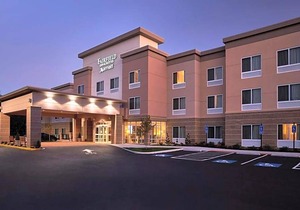 2-Star Hotel ∙ Fairfield Inn & Suites by Marriott Alexandria, Virginia