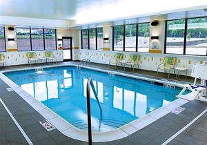 2-Star Hotel ∙ Fairfield Inn & Suites by Marriott Omaha West