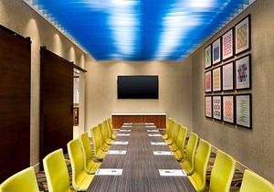 2-Star Hotel ∙ Holiday Inn Express & Suites - Locust Grove, an IHG Hotel