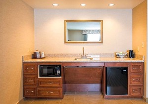 2-Star Hotel ∙ Hampton Inn Presque Isle