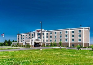 2-Star Hotel ∙ Hampton Inn Presque Isle