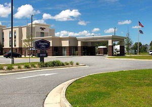 2-Star Hotel ∙ Hampton Inn Bainbridge, GA