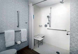 2-Star Hotel ∙ Hampton Inn Baltimore-Downtown-Convention Center