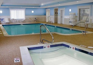 2-Star Hotel ∙ Hampton Inn Bangor
