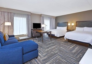 2-Star Hotel ∙ Hampton Inn & Suites Wells-Ogunquit
