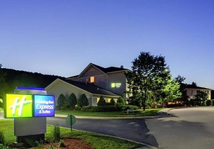 2-Star Hotel ∙ Holiday Inn Express Hotel & Suites Brattleboro, an IHG Hotel