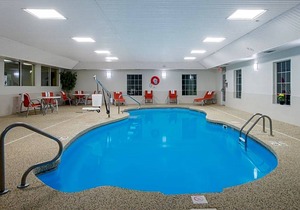 2-Star Hotel ∙ Holiday Inn Express Hotel & Suites Brattleboro, an IHG Hotel