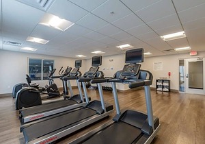 2-Star Hotel ∙ Holiday Inn Express & Suites South Bend - South, an IHG Hotel