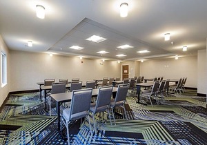 2-Star Hotel ∙ Holiday Inn Express & Suites South Bend - South, an IHG Hotel
