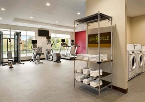 2-Star Hotel ∙ Home2 Suites By Hilton Florence Cincinnati Airport South