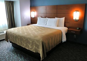 2-Star Hotel ∙ Quality Inn & Suites Watertown Fort Drum