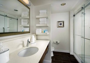 2-Star Hotel ∙ Hampton Inn & Suites Baltimore North/Timonium, MD