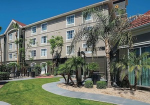 2 x King Bed DLX La Quinta Inn by Wyndham Phoenix