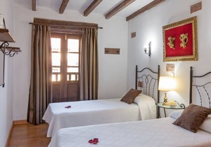 200 m² Apartment ∙ 3 bedrooms ∙ 8 guests