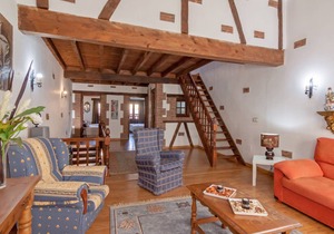 200 m² Apartment ∙ 3 bedrooms ∙ 8 guests