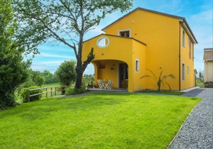 200 m² House ∙ 3 bedrooms ∙ 6 guests
